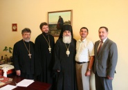 Подписано соглашение о сотрудничестве между Тихвинской епархией и Русской христианской гуманитарной академией